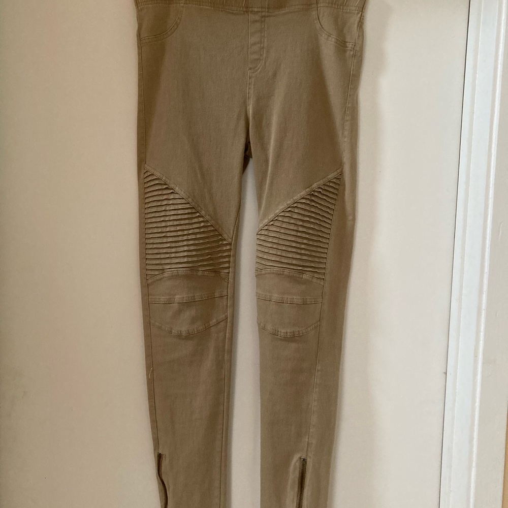 William B Jeggings